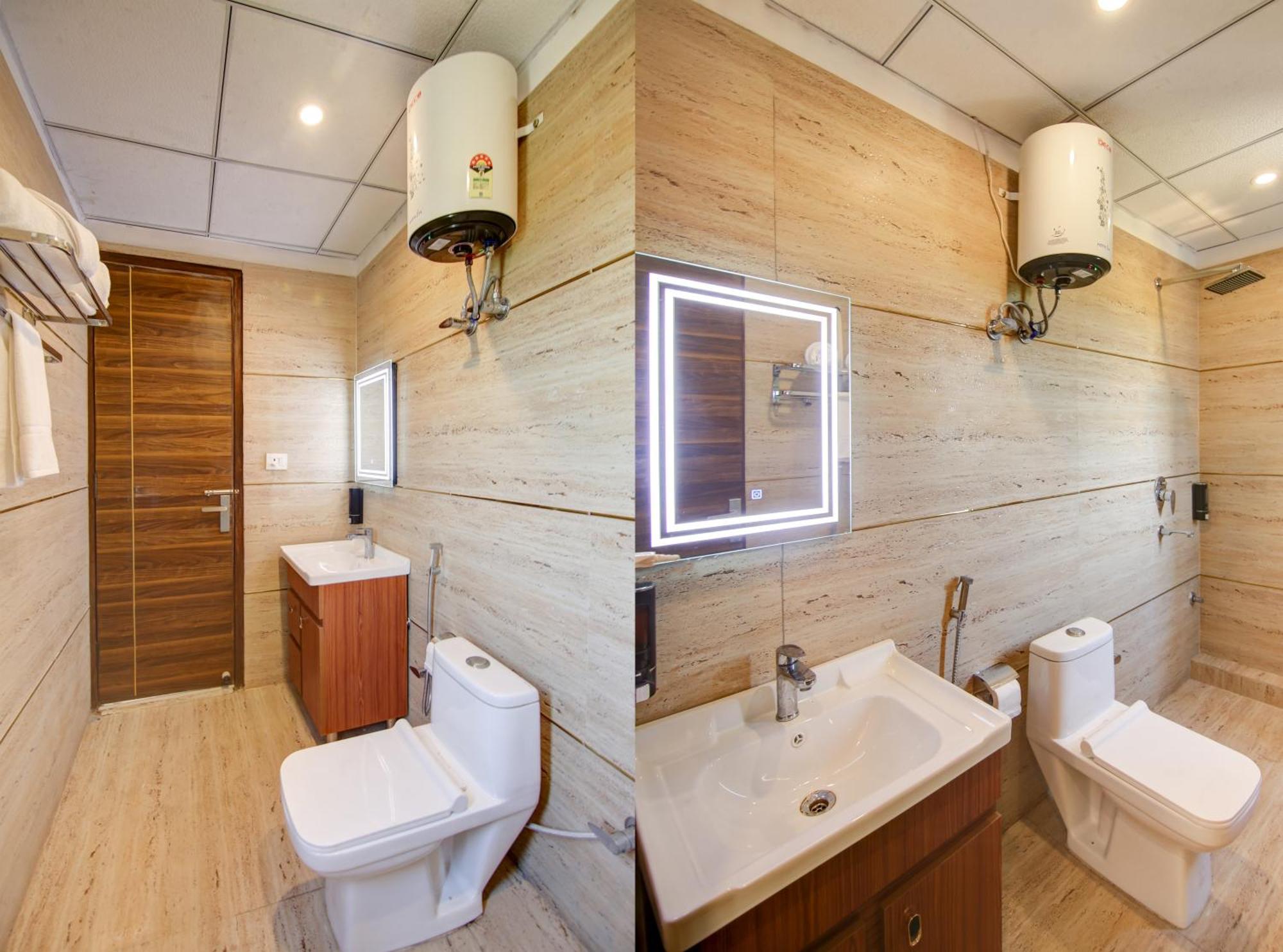 Hotel The Emporio Grand Near Vaishali Metro Station Ghaziabad Bagian luar foto