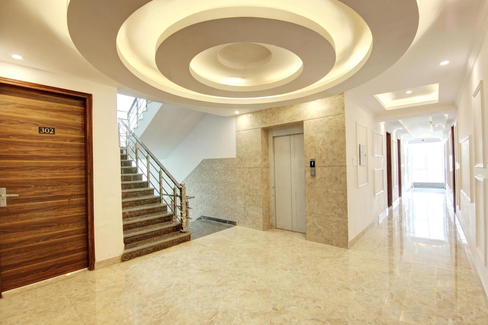 Hotel The Emporio Grand Near Vaishali Metro Station Ghaziabad Bagian luar foto